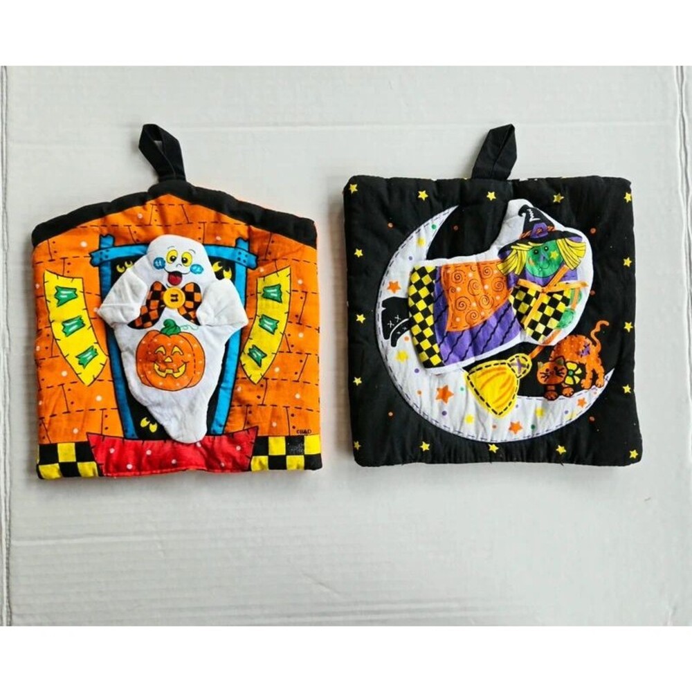 Vintage 1990s quilted Halloween set of 2 potholders